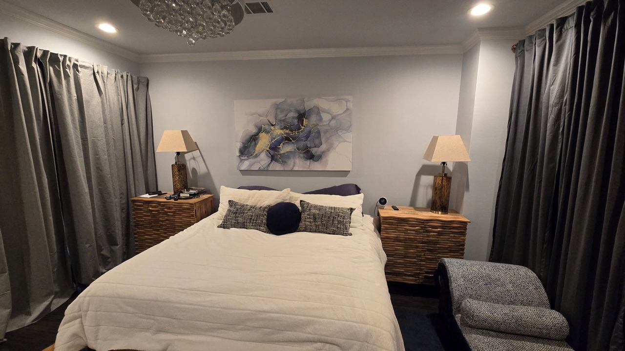 Photo of Bedroom in Valley Ranch