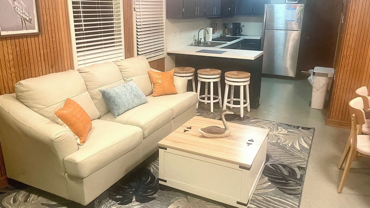 Photo of Livingroom in Golden Meadow