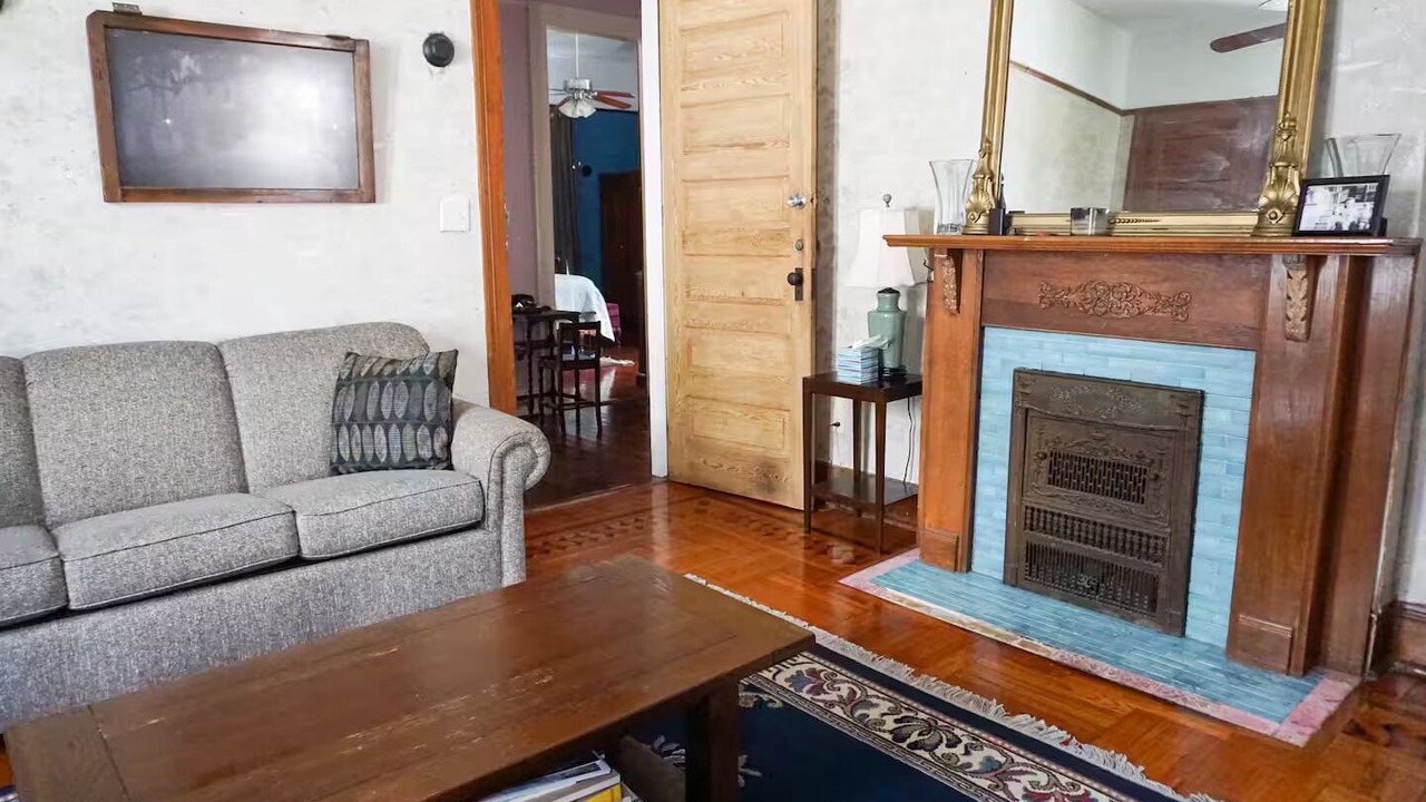 Photo of Livingroom in Carrollton