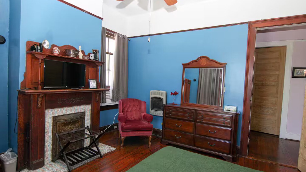 Photo of Bedroom in Carrollton