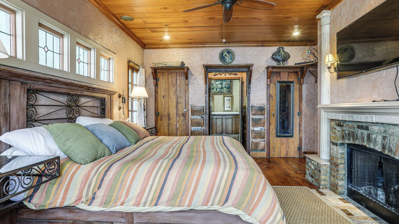 Photo of Bedroom in New Roads