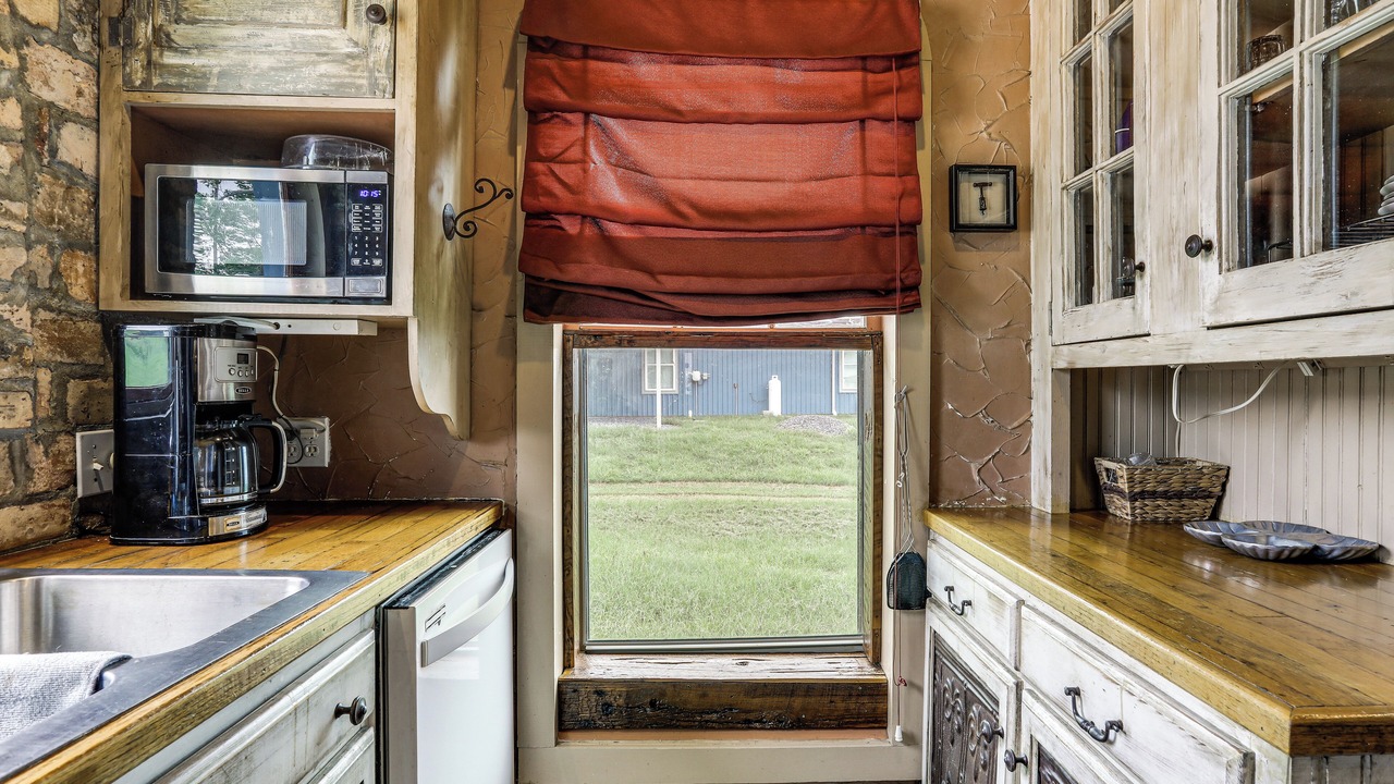 Photo of Kitchen in New Roads
