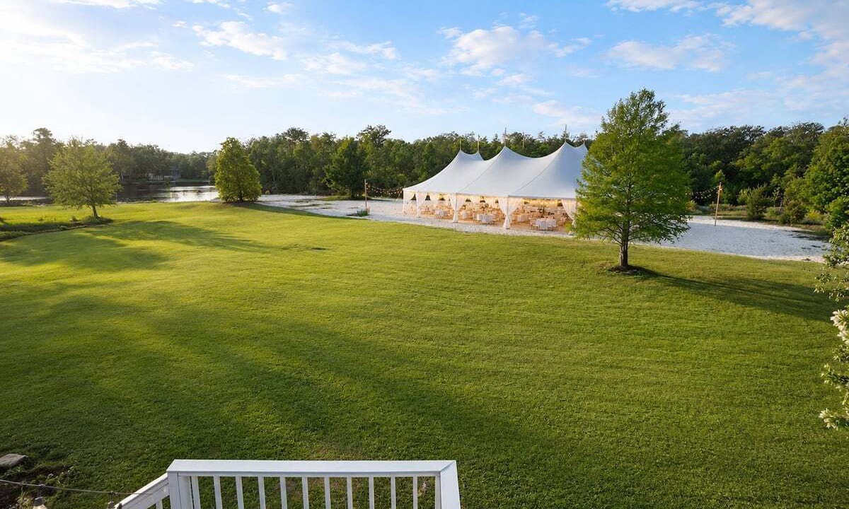 Photo of Outdoor in D'Iberville