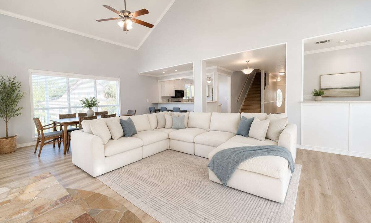 Photo of Livingroom in D'Iberville