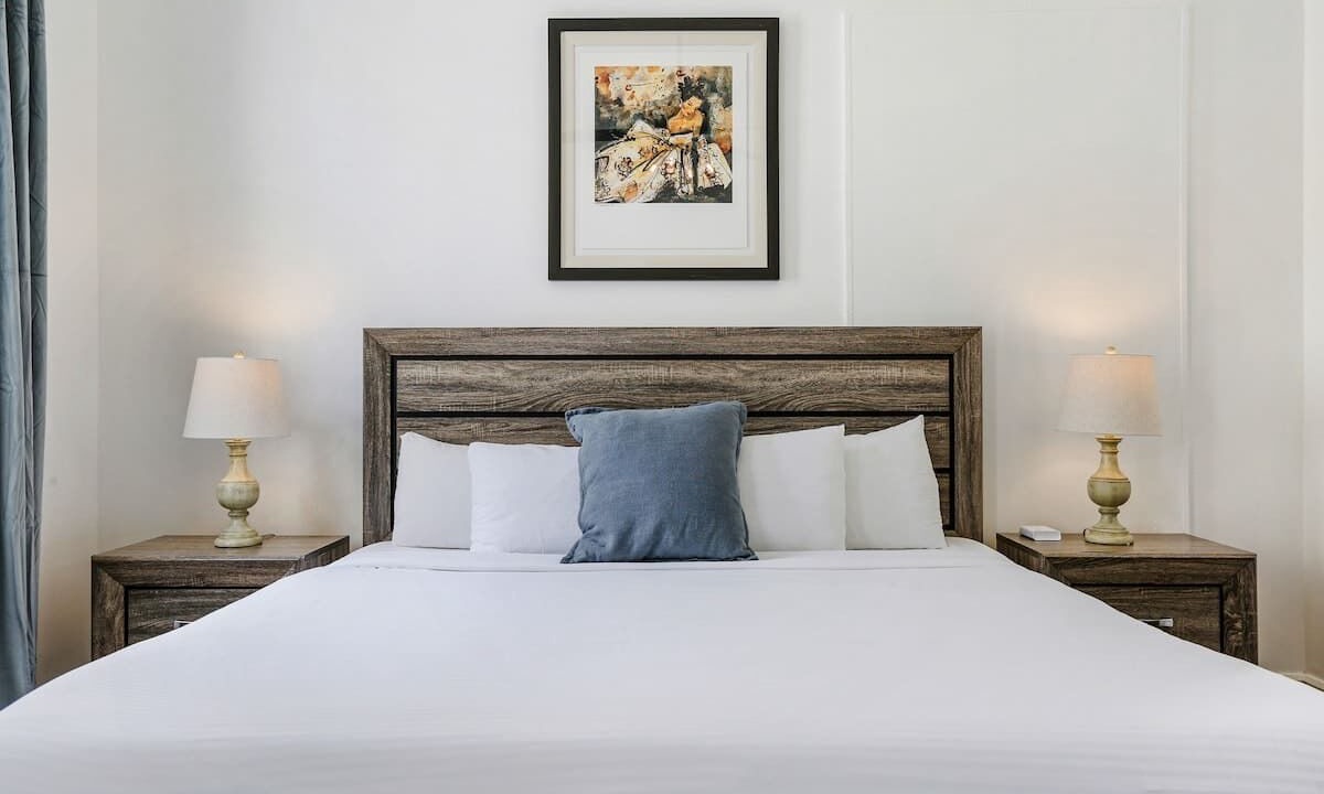 Photo of Bedroom in Freret
