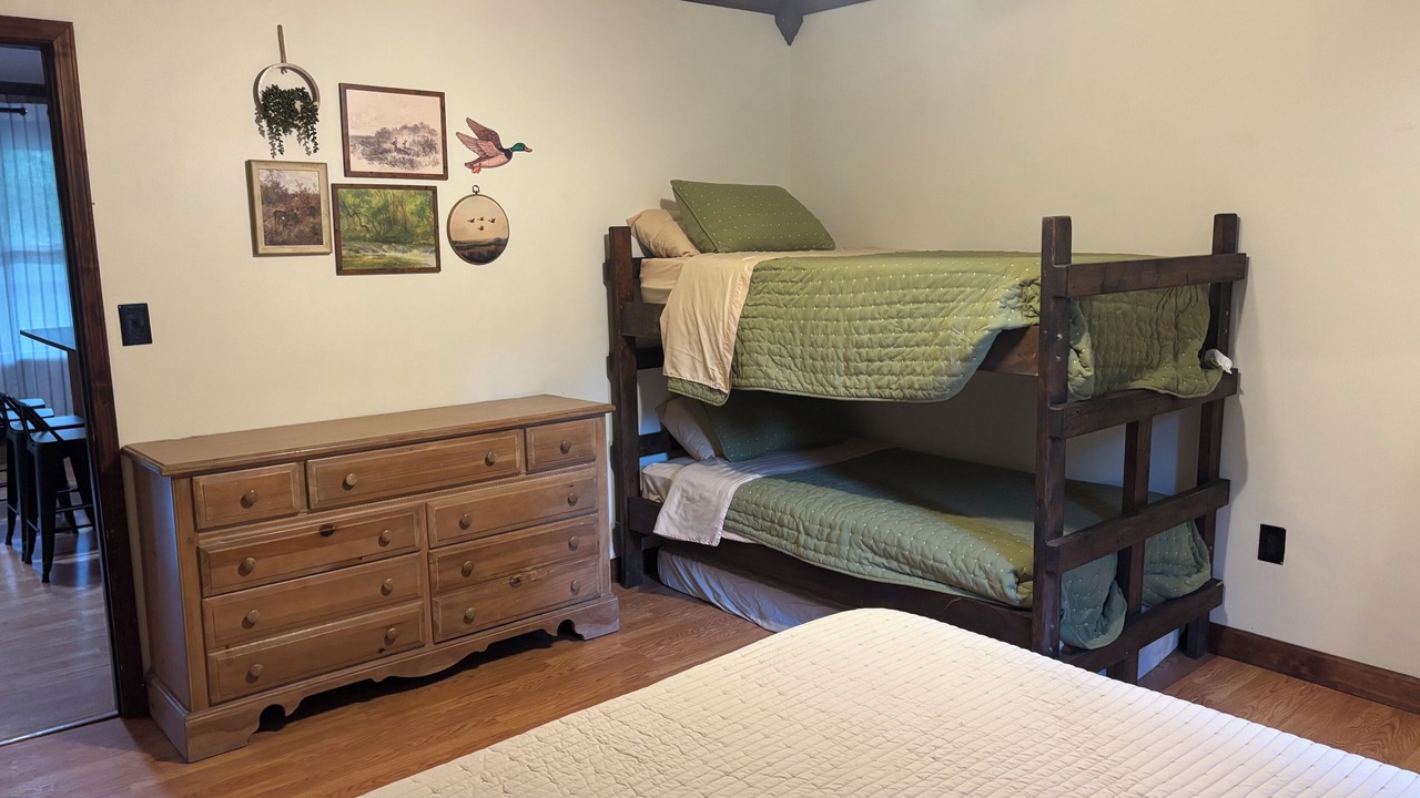 Photo of Bedroom in Lucedale