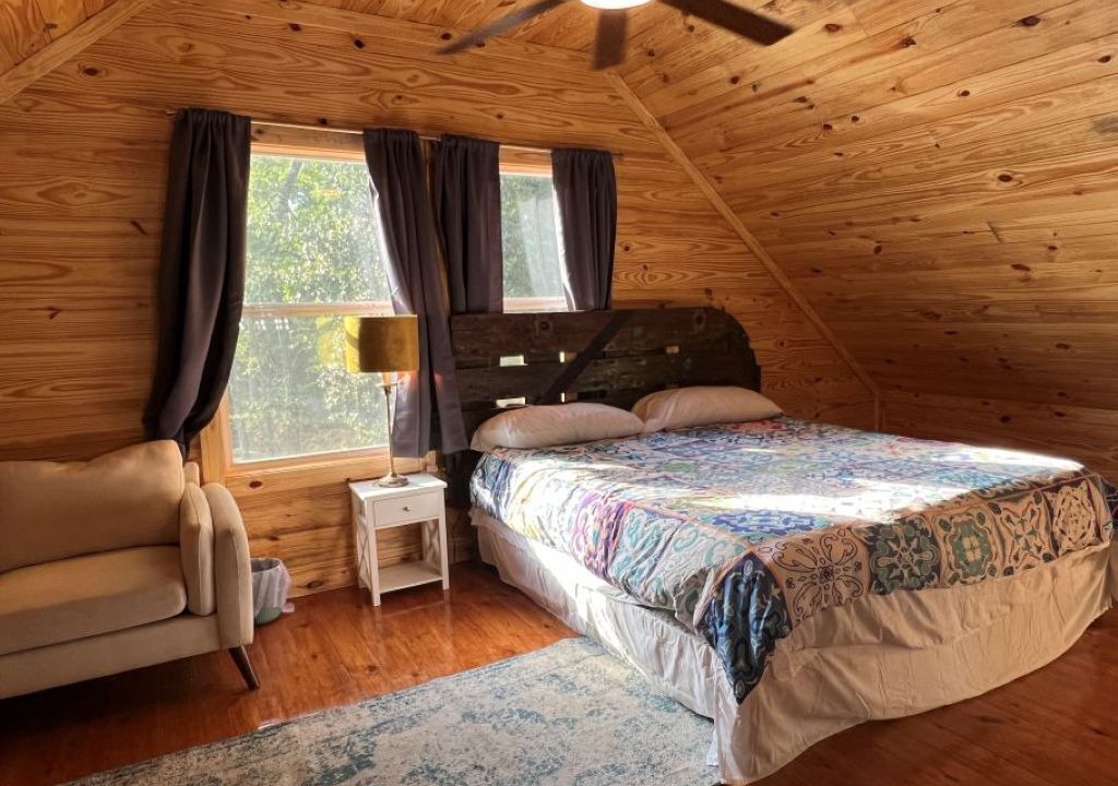 Photo of Bedroom in Baker