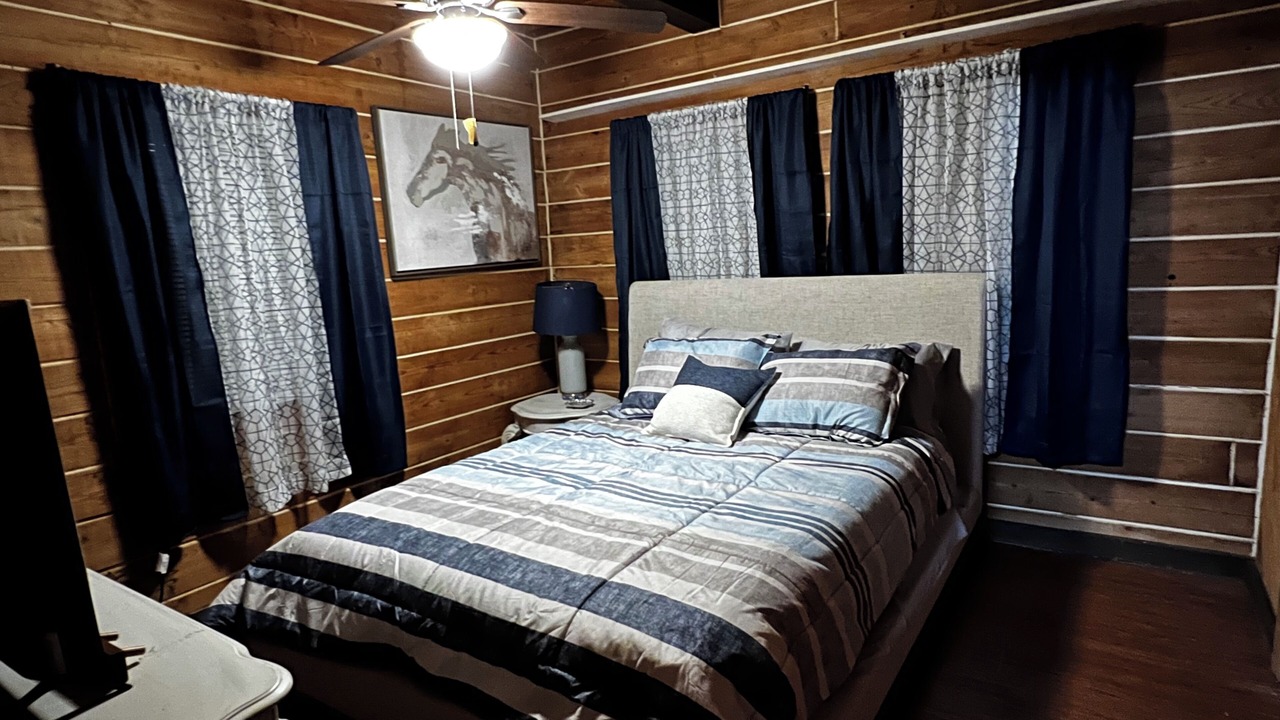Photo of Bedroom in Anacoco