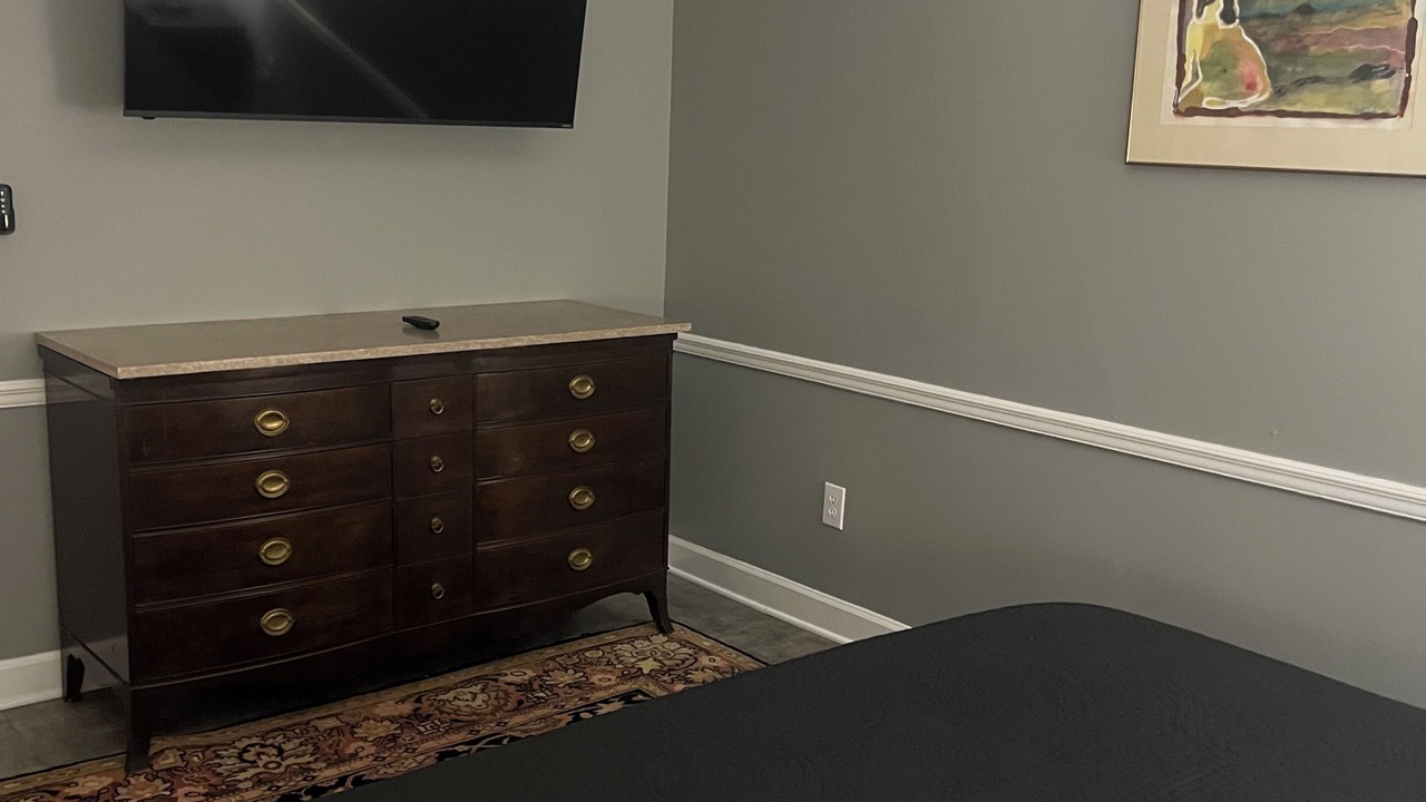 Photo of Bedroom in Pascagoula