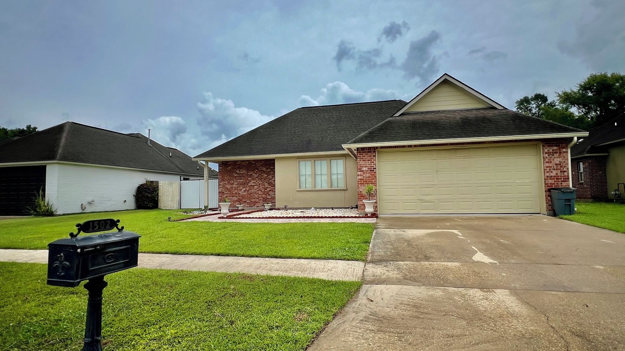 Photo of Outdoor in Gonzales