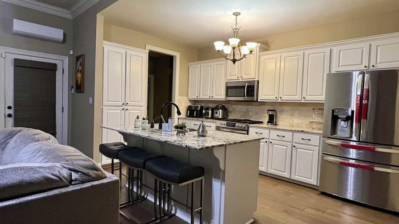 Photo of Kitchen in Gonzales
