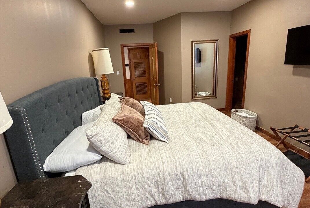 Photo of Bedroom in Downtown
