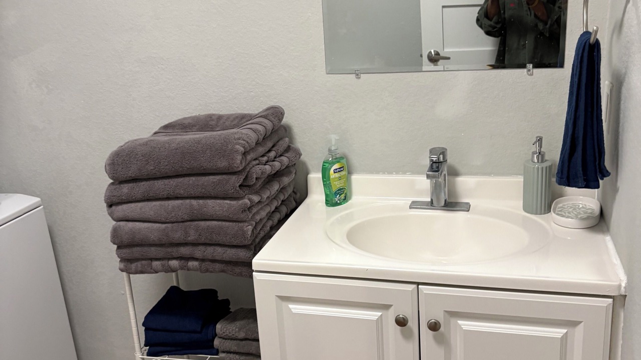 Photo of Bathroom in Alvin