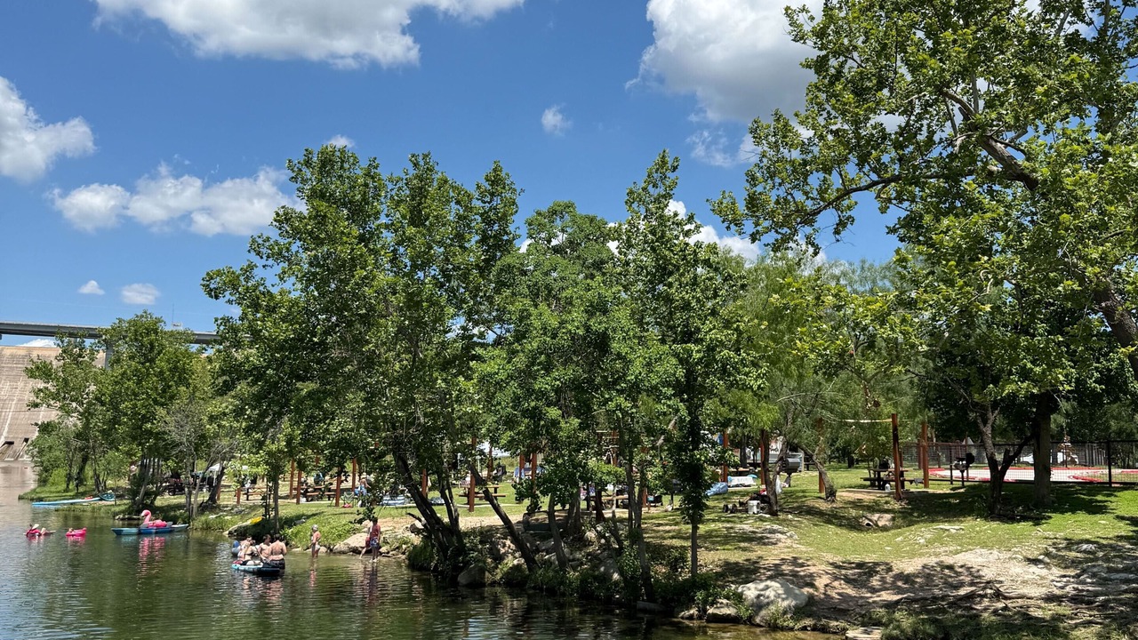 Photo of Others in Lakewind Estates