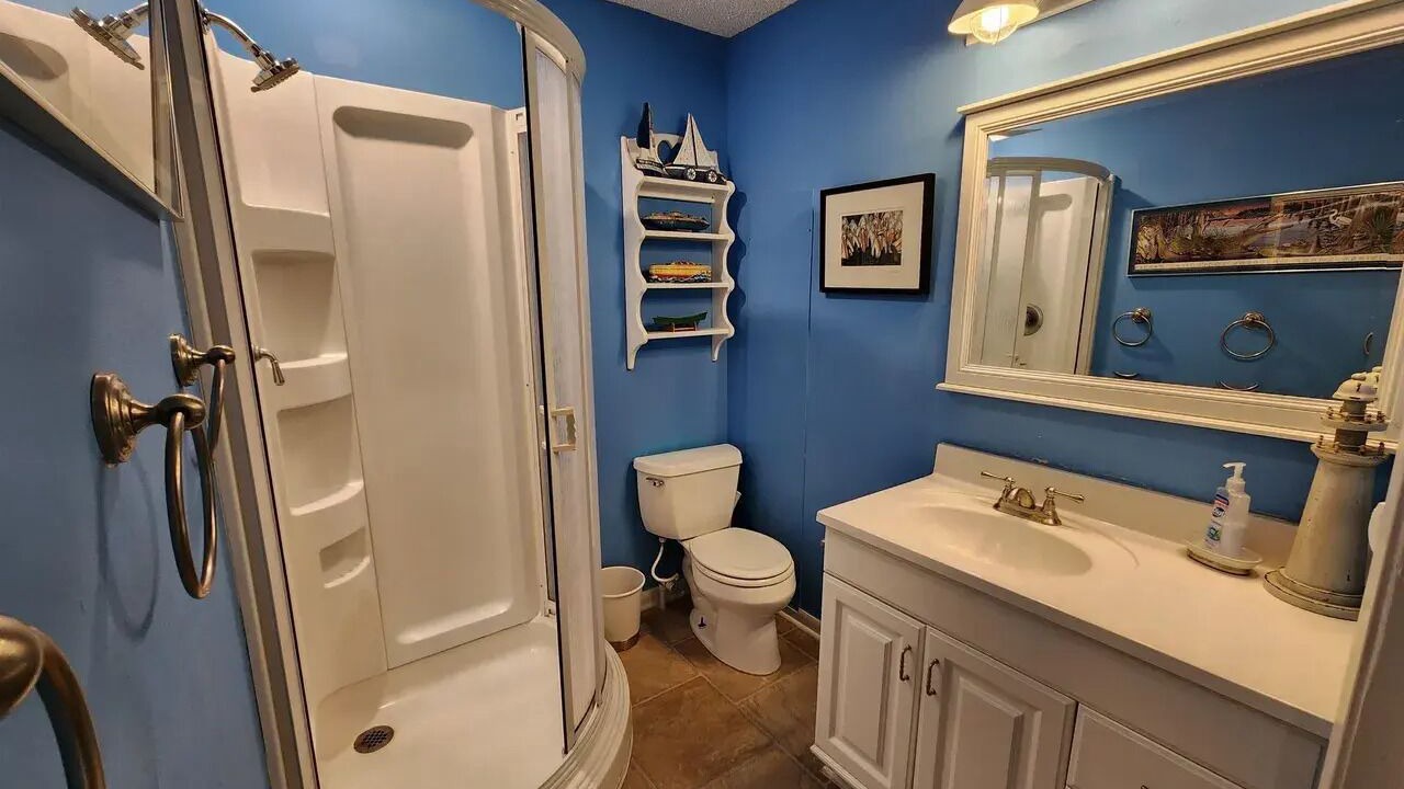 Photo of Bathroom in Grand Isle