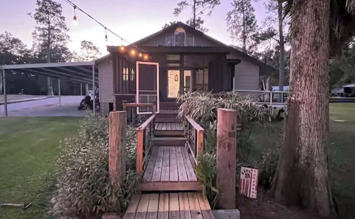 Photo of Outdoor in Jennings
