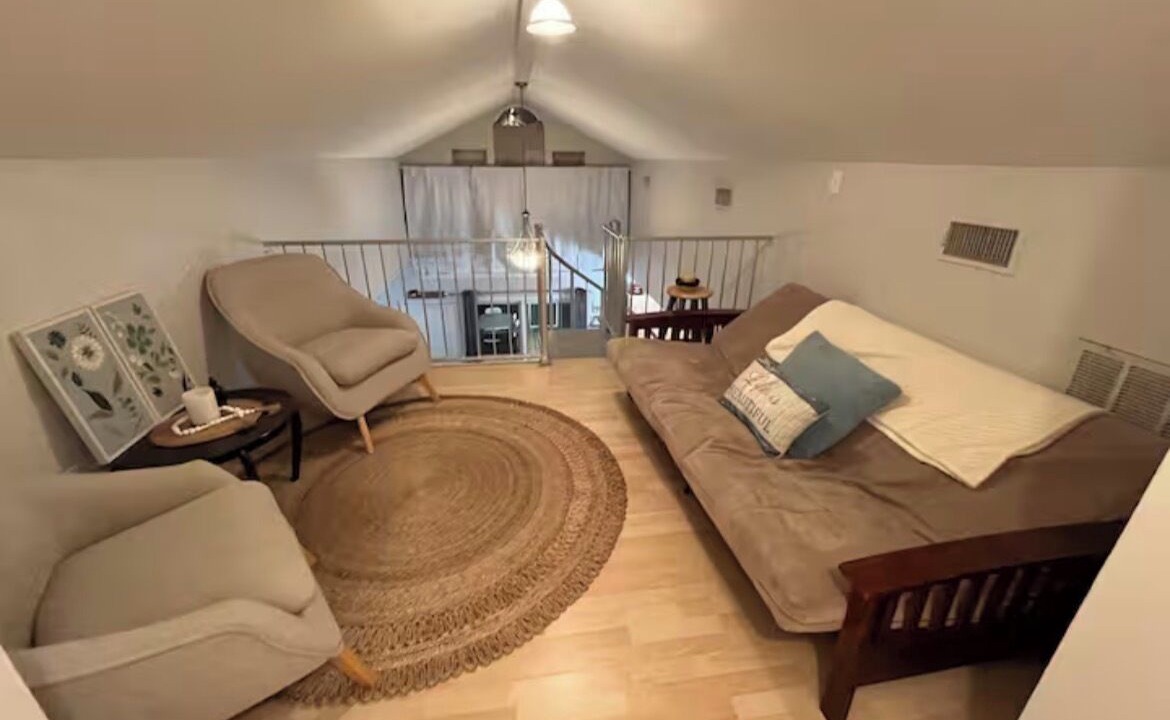 Photo of Livingroom in Jennings