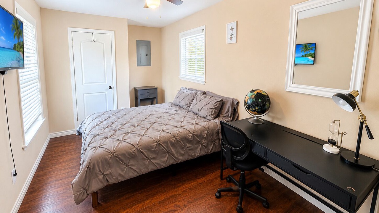 Photo of Bedroom in Arena District