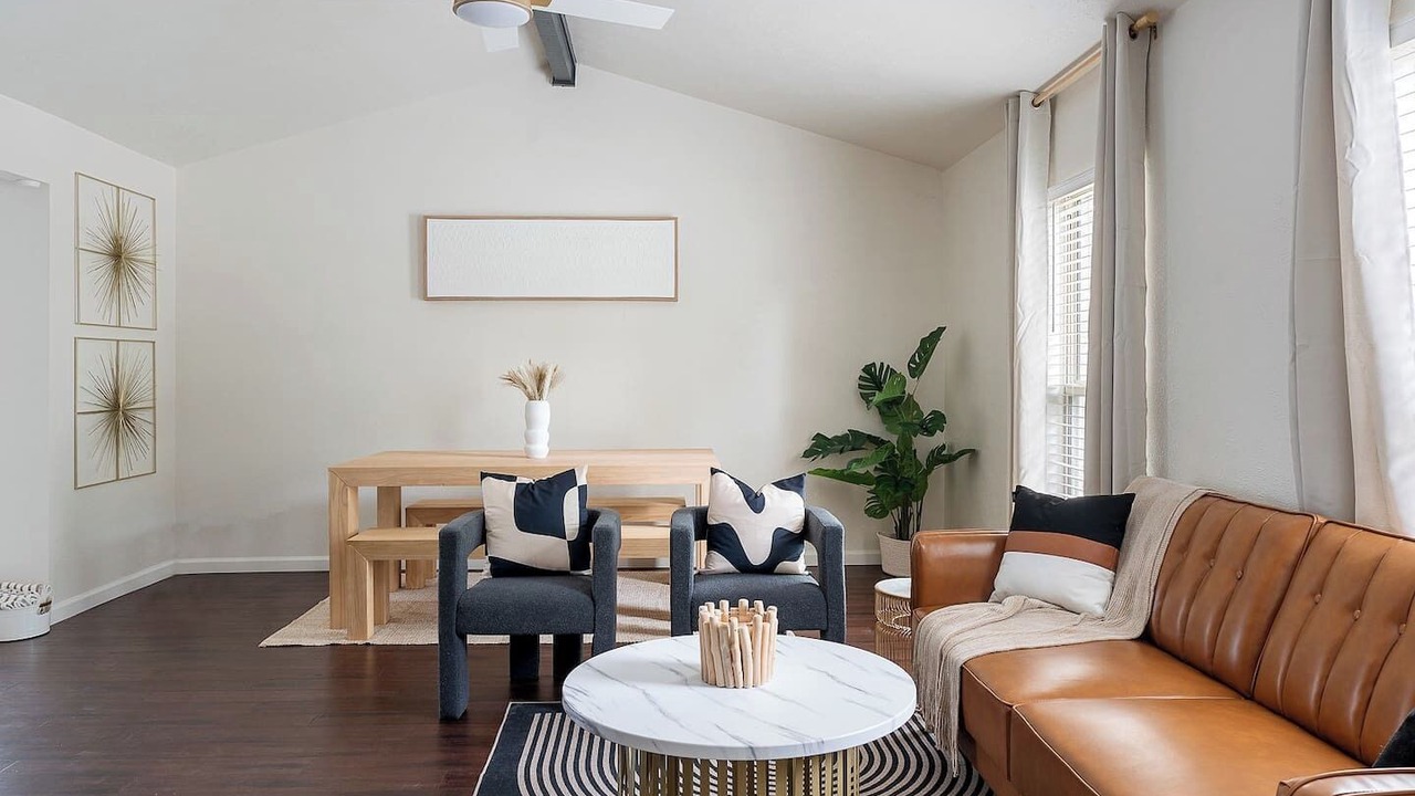 Photo of Bedroom in The Colony