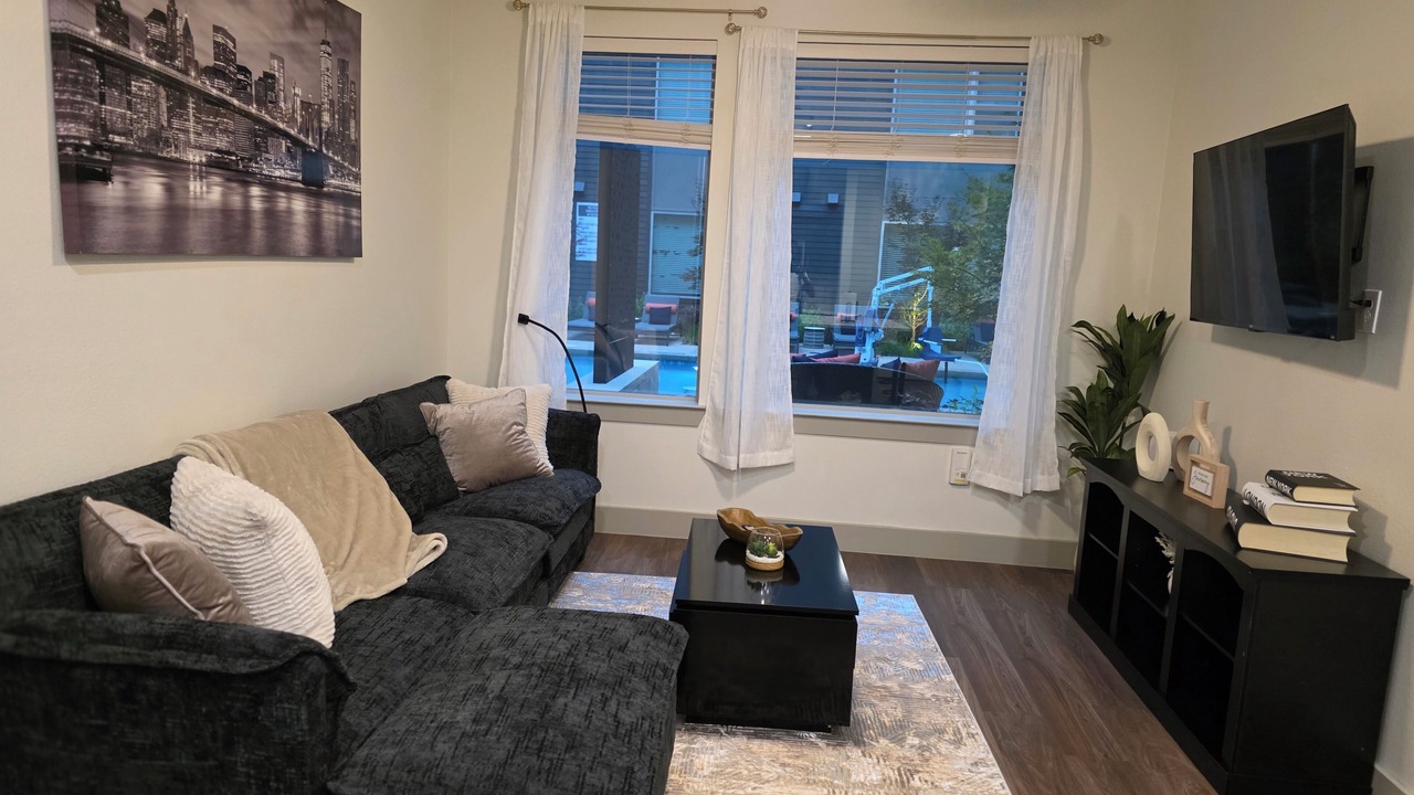 Photo of Livingroom in Addison