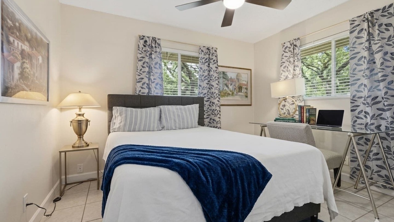 Photo of Bedroom in Zilker
