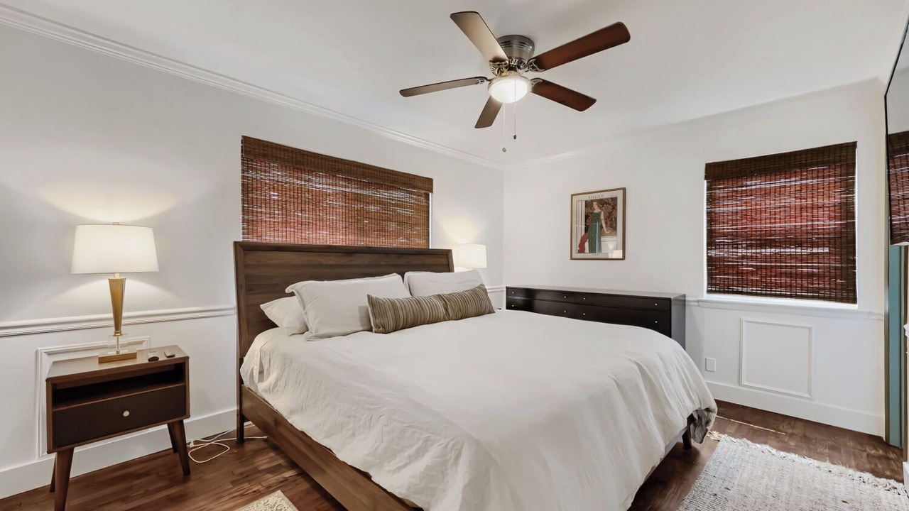 Photo of Bedroom in Farmers Branch