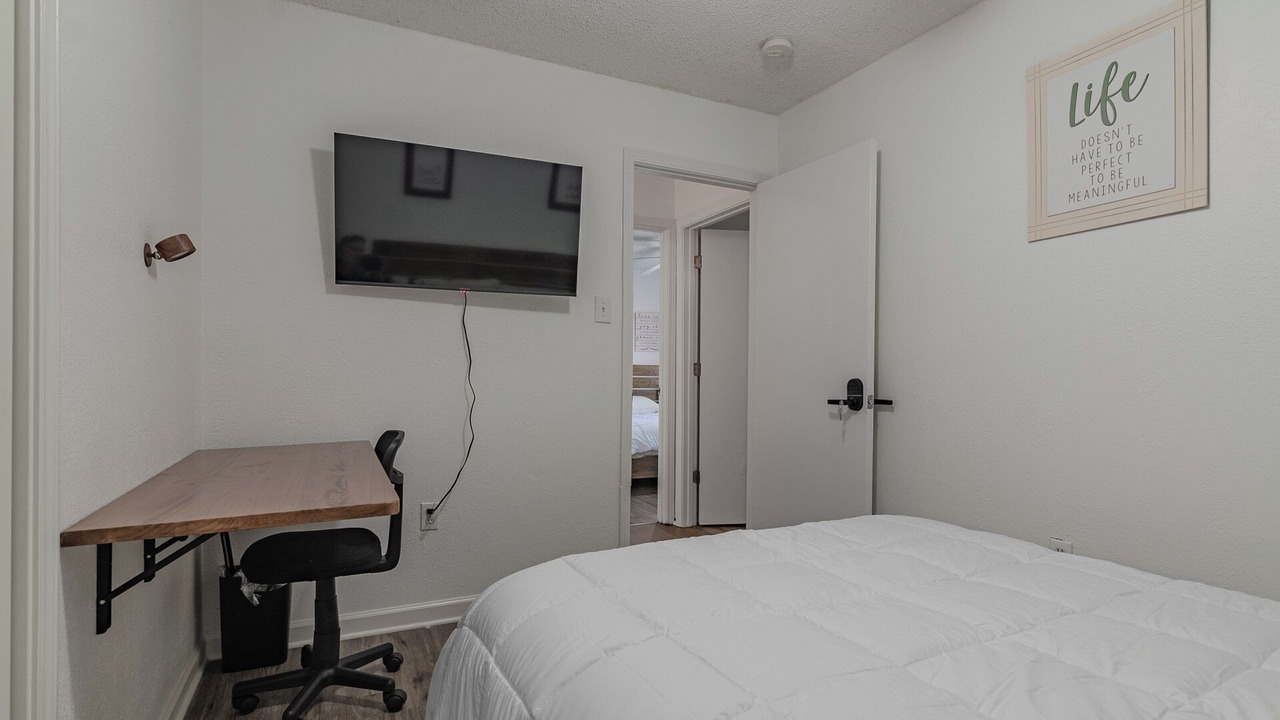 Photo of Bedroom in Highlands - Perkins