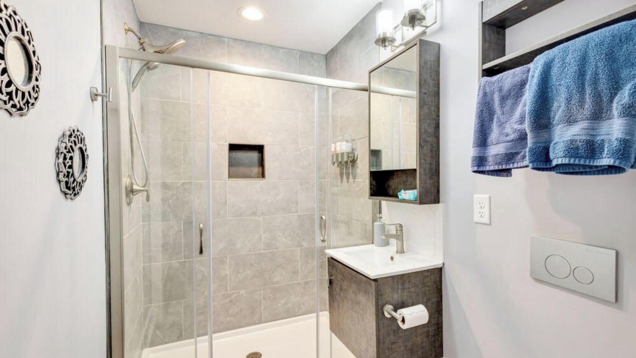 Photo of Bathroom in Ocean Springs