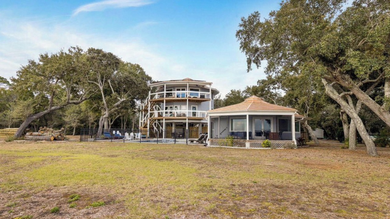 Photo of Outdoor in Ocean Springs