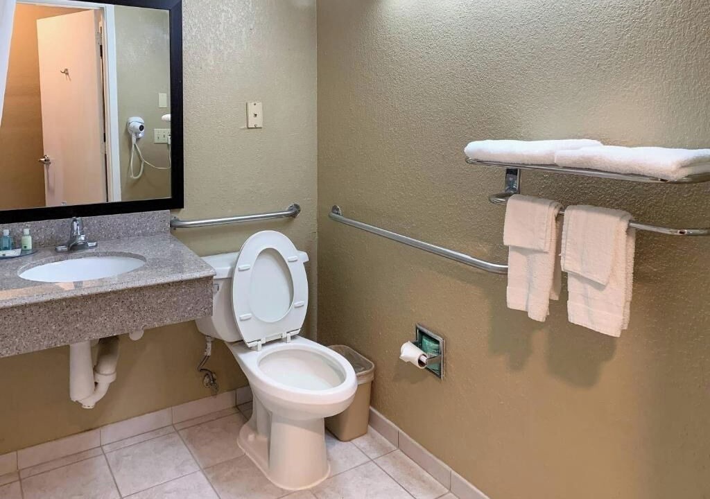 Photo of Bathroom in Jersey Village
