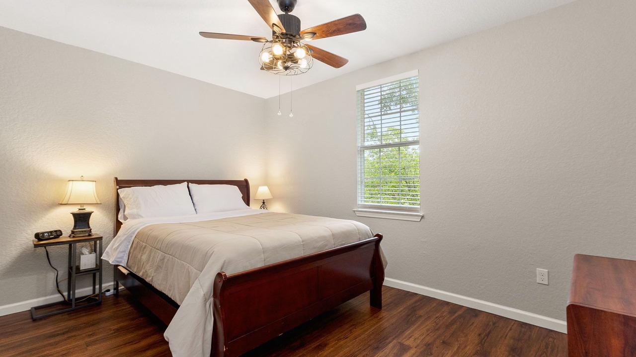 Photo of Bedroom in Near East Side