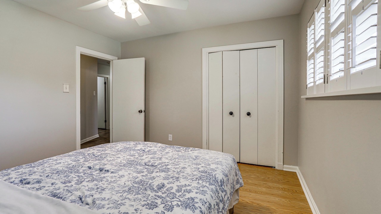 Photo of Bedroom in Alexandria