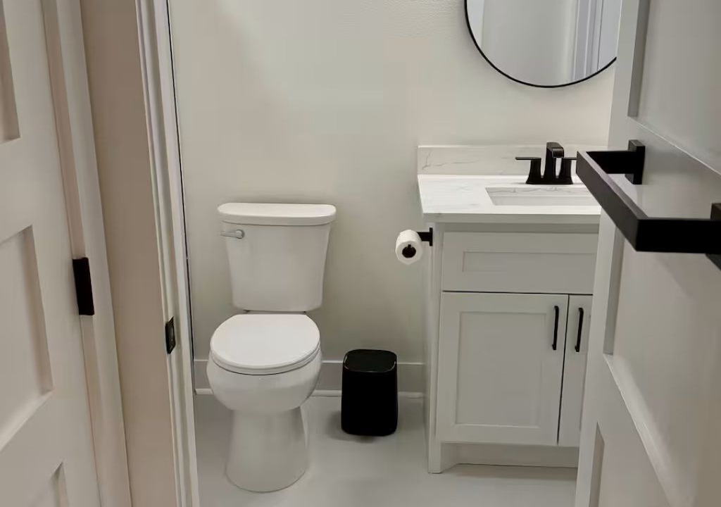 Photo of Bathroom in Red Fish Cove
