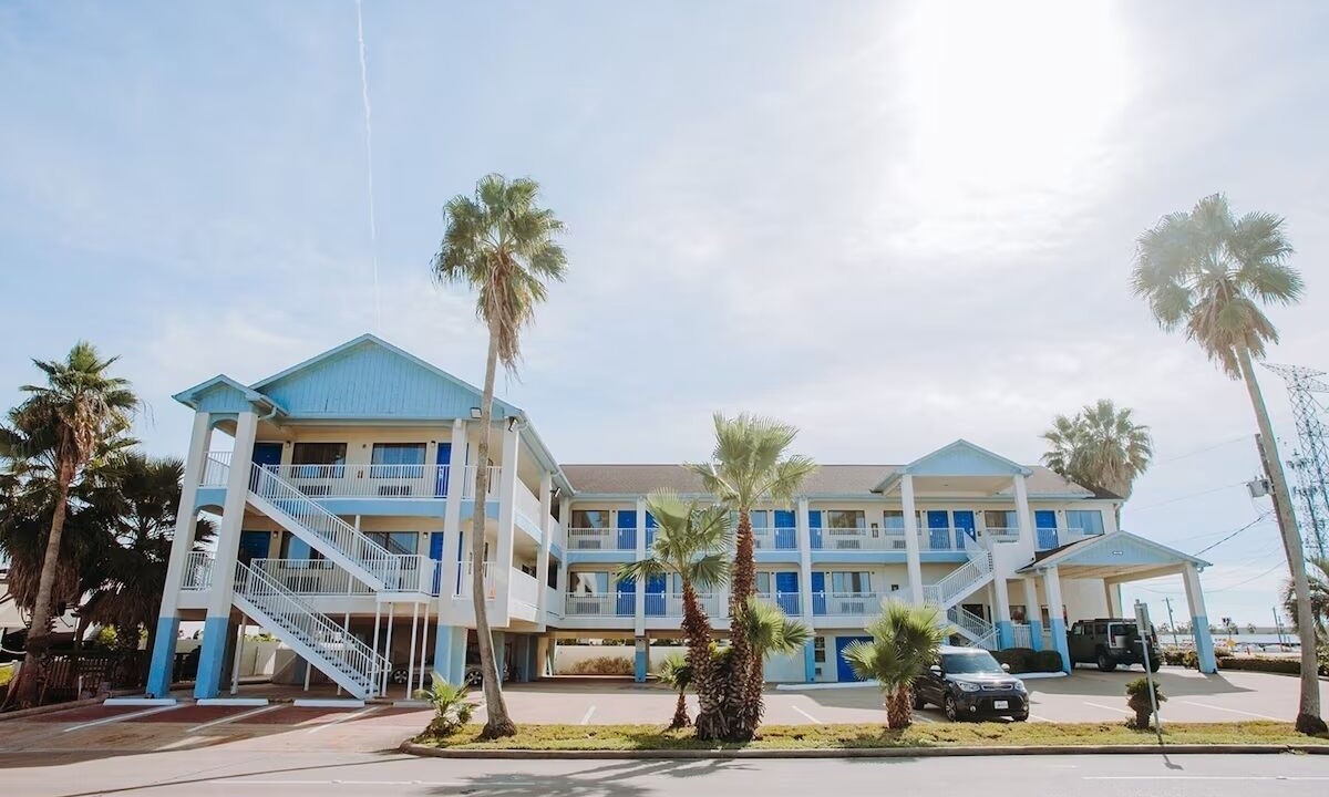 Photo of Outdoor in Clear Lake Shores