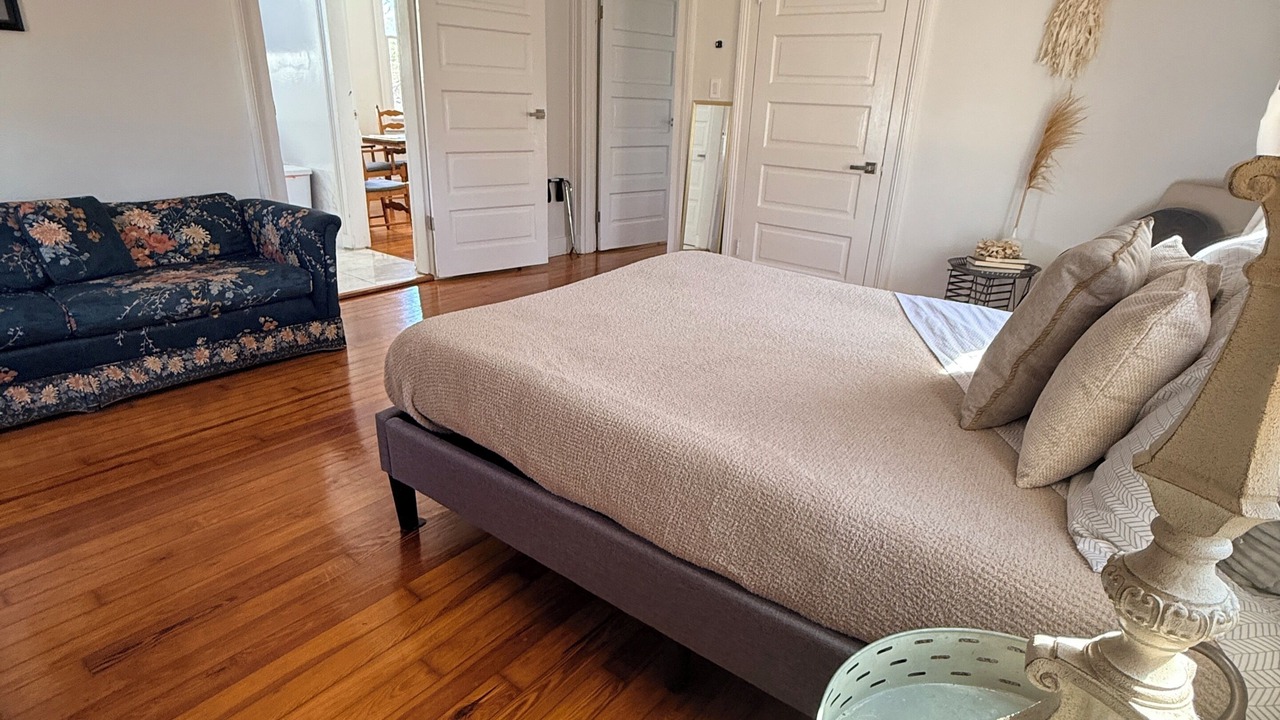 Photo of Bedroom in Chalmette
