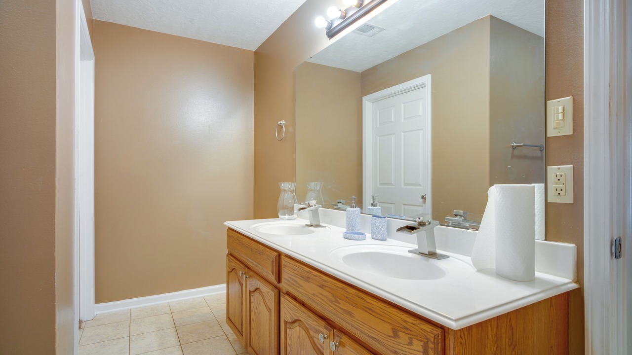 Photo of Bathroom in DeRidder