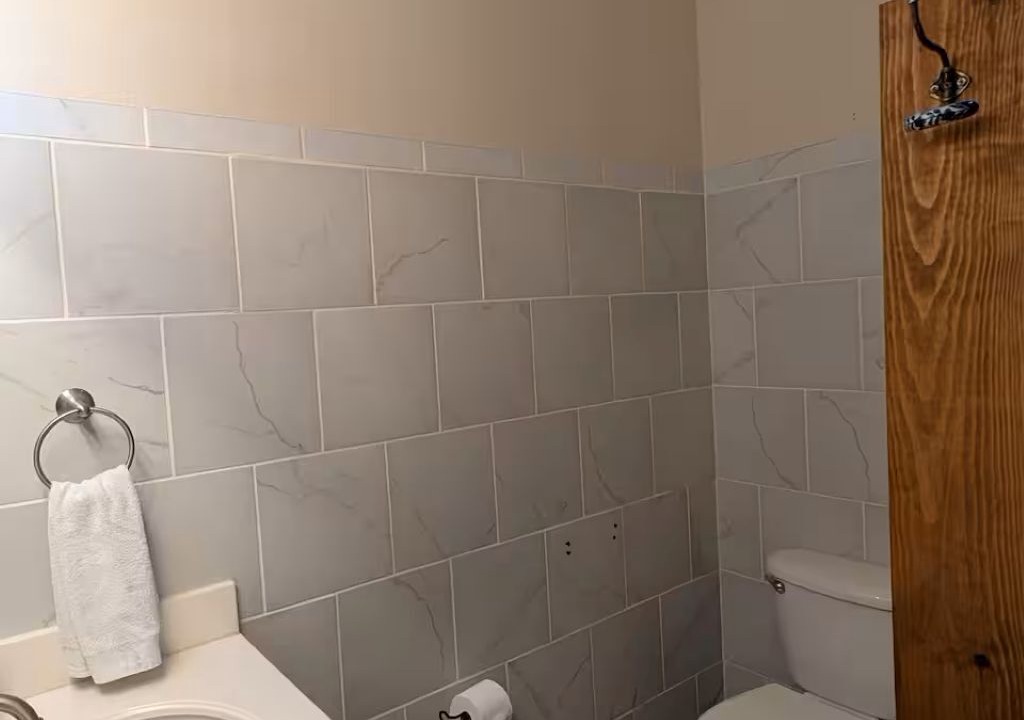 Photo of Bathroom in Algiers Point