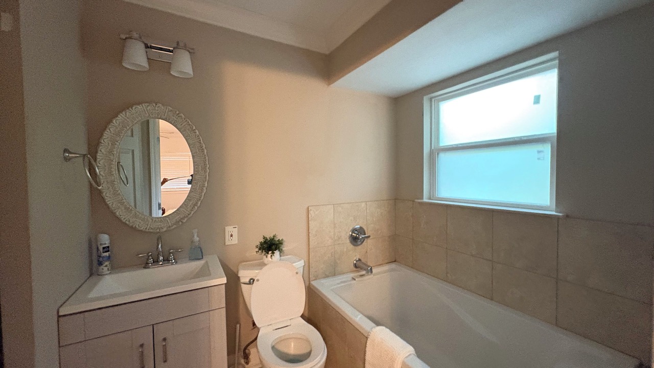 Photo of Bathroom in Merrydale