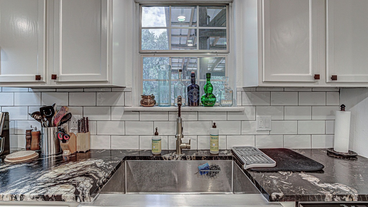 Photo of Kitchen in Lakeland Park