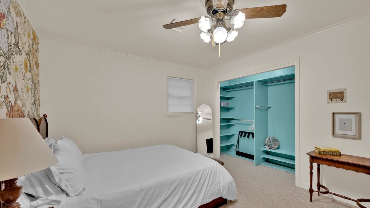 Photo of Bedroom in Springlake