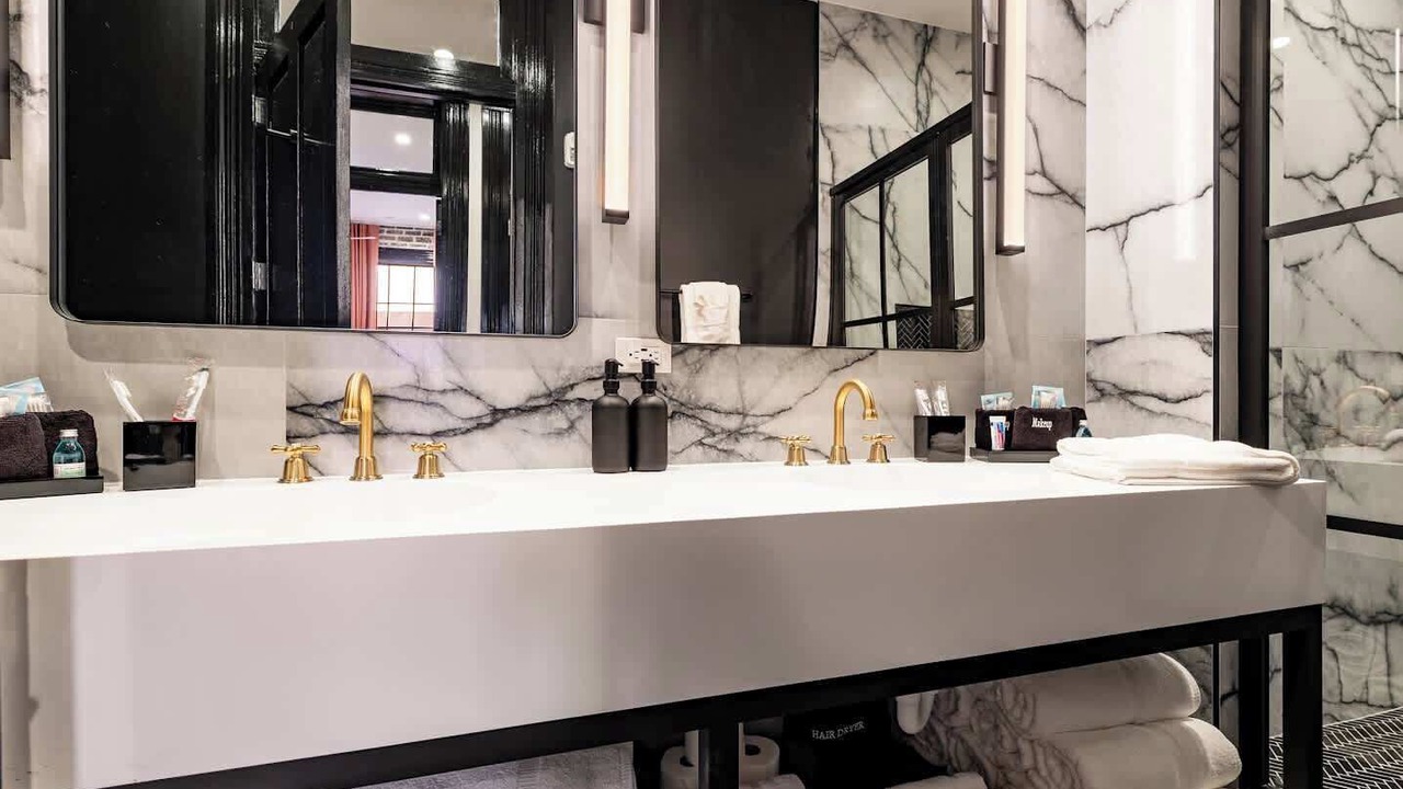 Photo of Bathroom in Central Business District
