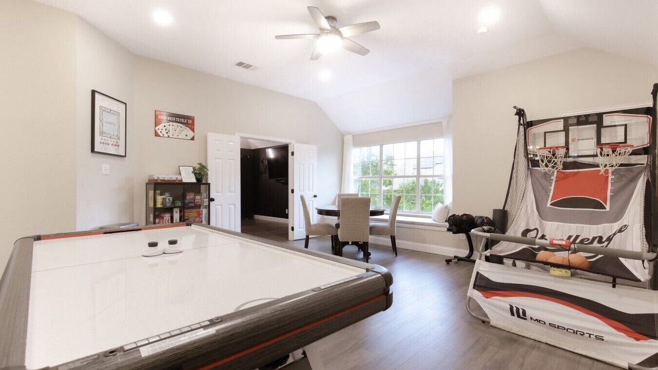 Photo of Bedroom in Panther Creek Estates