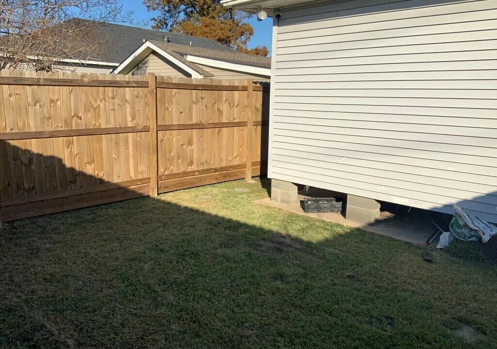 Photo of Outdoor in Behrman