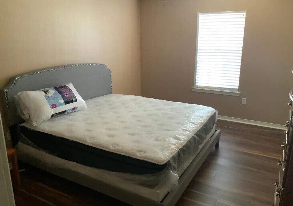 Photo of Bedroom in Behrman