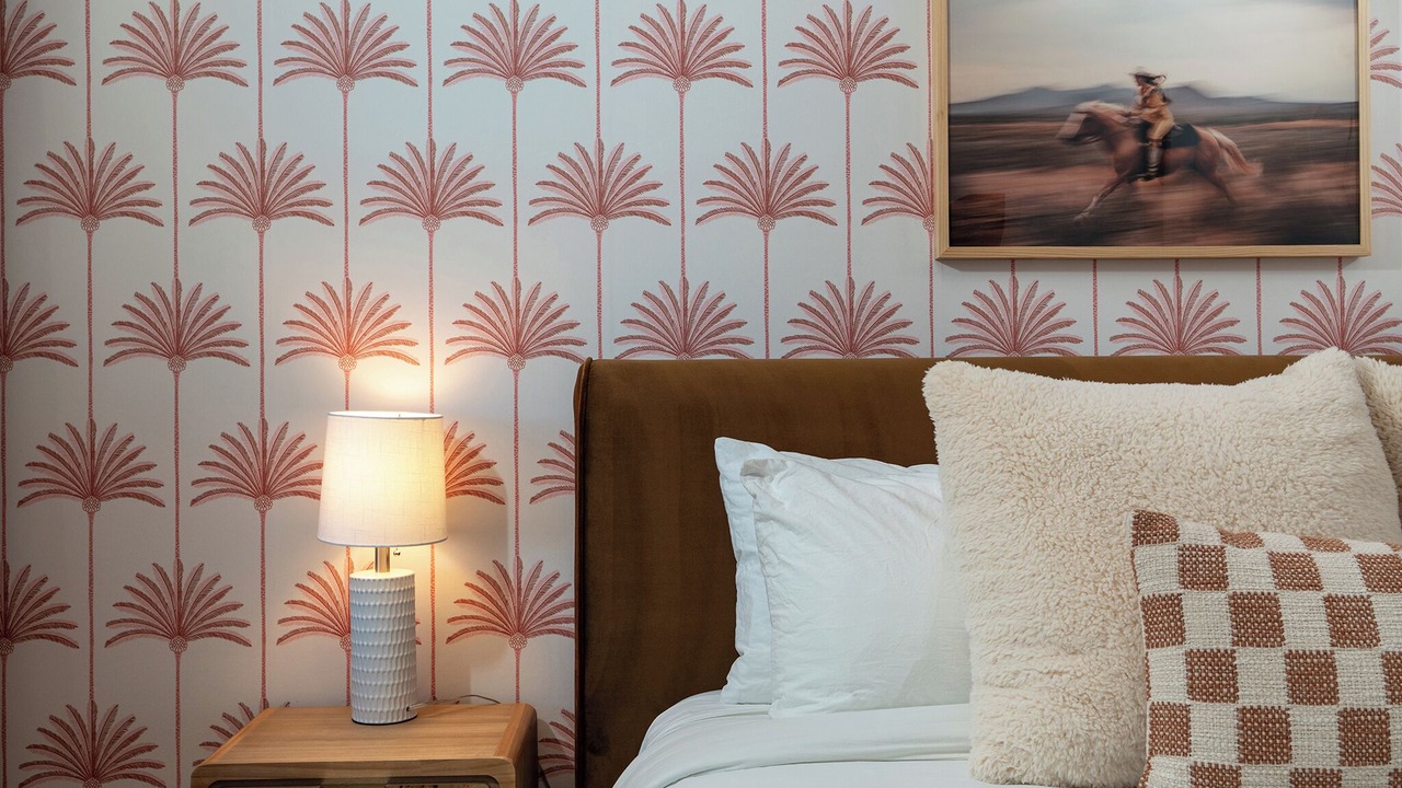 Photo of Bedroom in Round Mountain