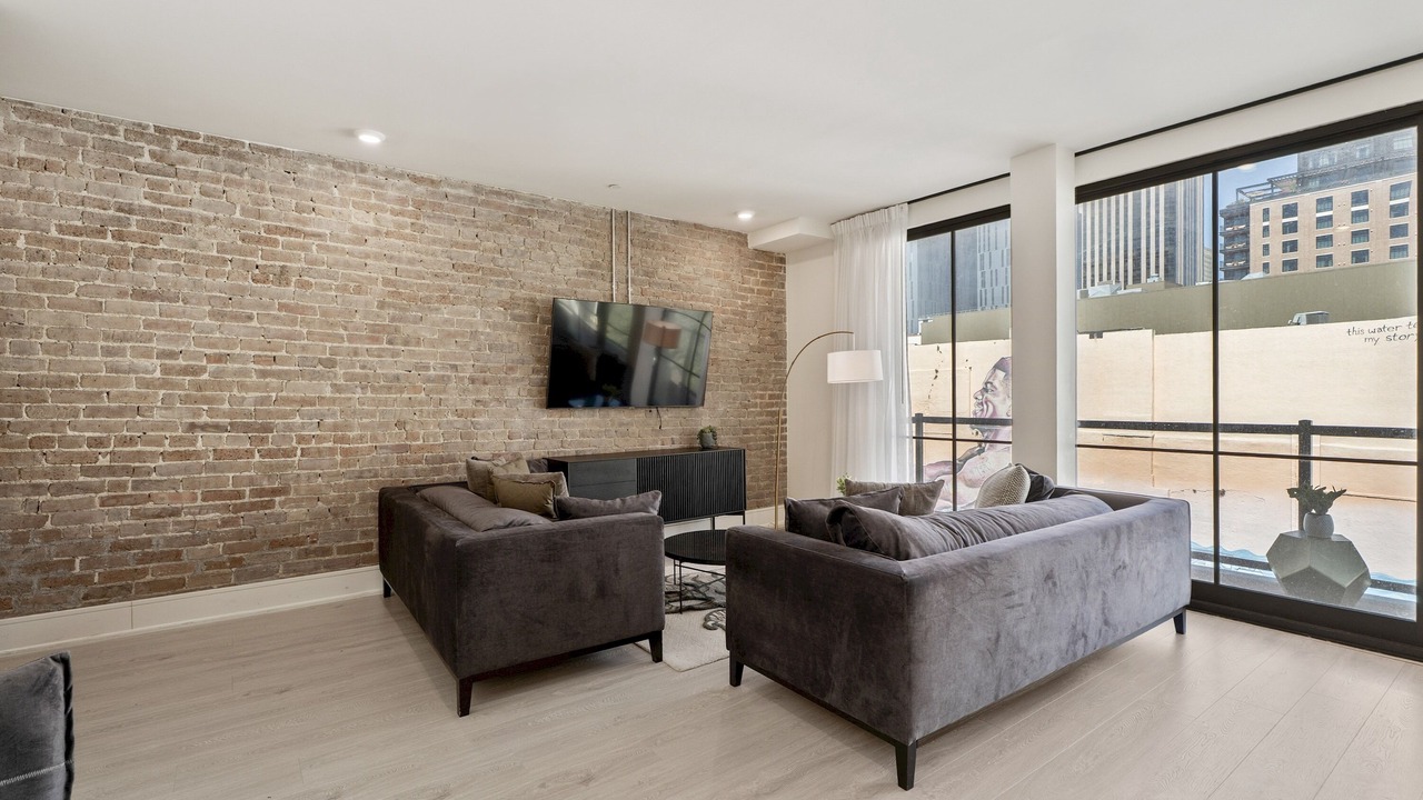 Photo of Livingroom in Central Business District