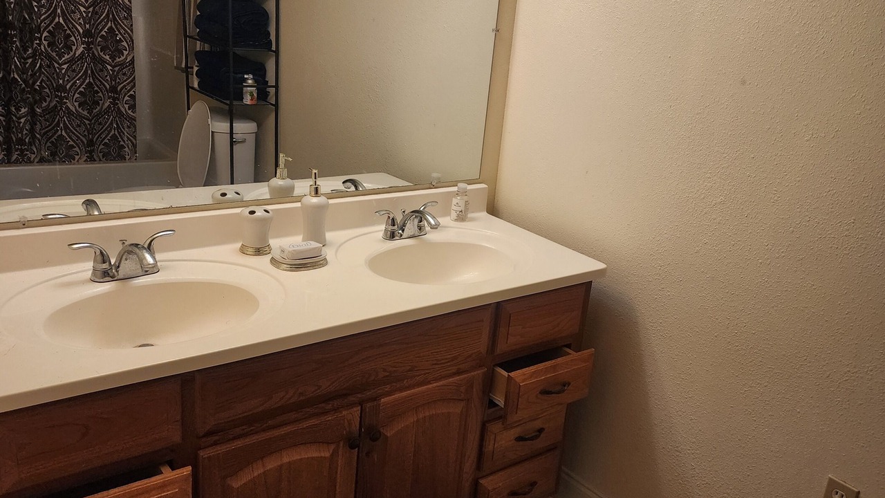 Photo of Bathroom in Meraux