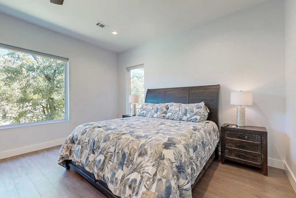 Photo of Bedroom in Horseshoe Bay West