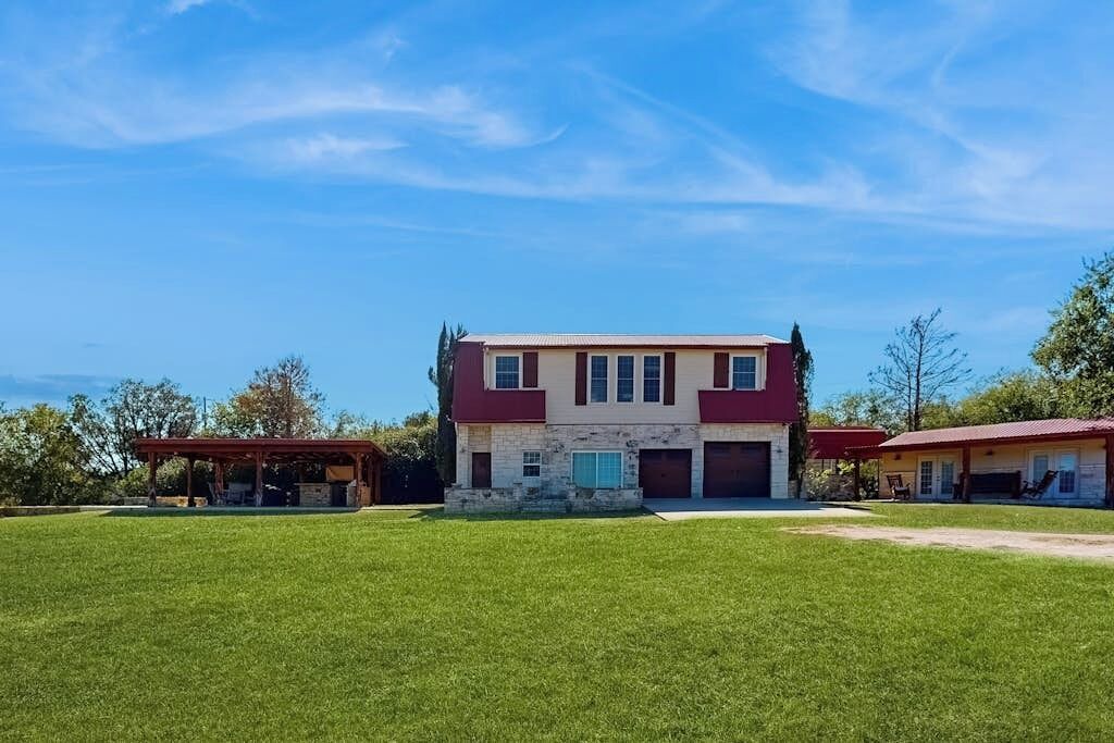 Photo of Outdoor in Spicewood