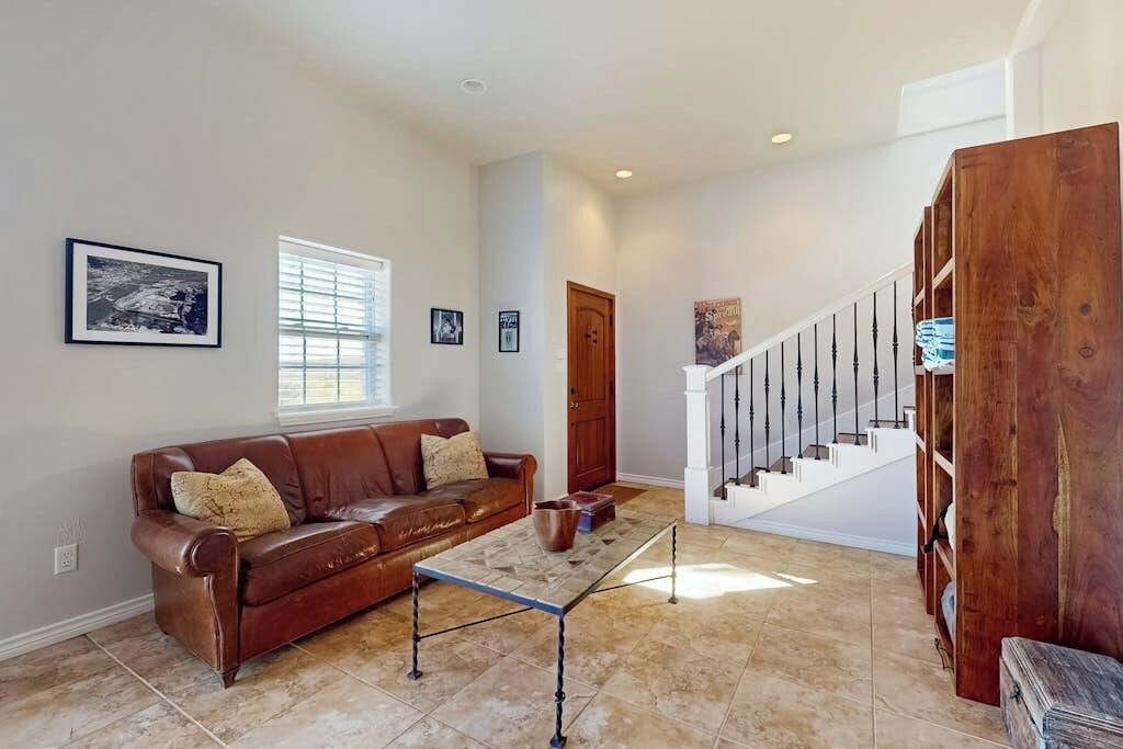 Photo of Livingroom in Spicewood